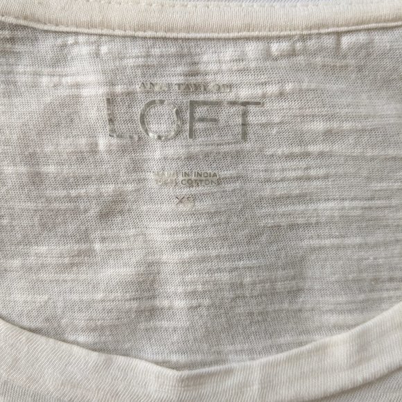 Ann Taylor LOFT ivory tee with black beading - Picture 5 of 7